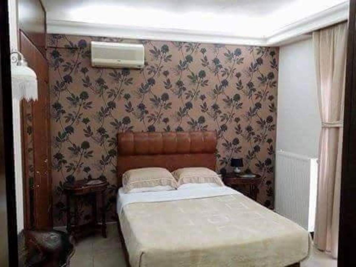 Paralía Hotel Honorata מראה חיצוני תמונה