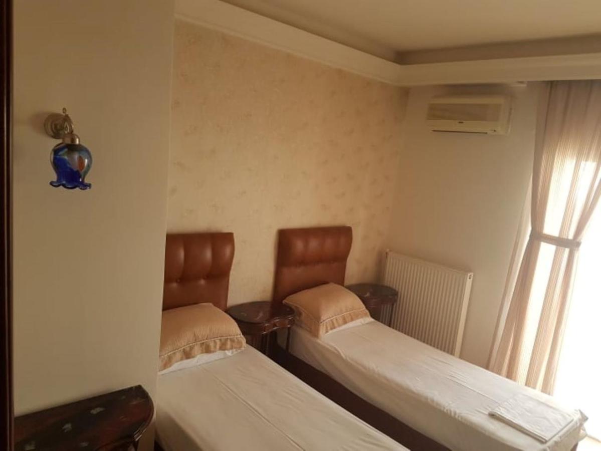 Paralía Hotel Honorata מראה חיצוני תמונה