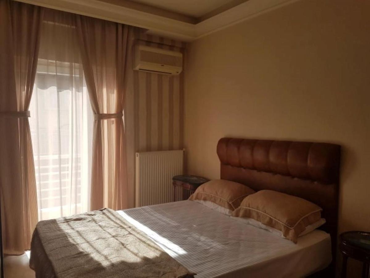 Paralía Hotel Honorata מראה חיצוני תמונה