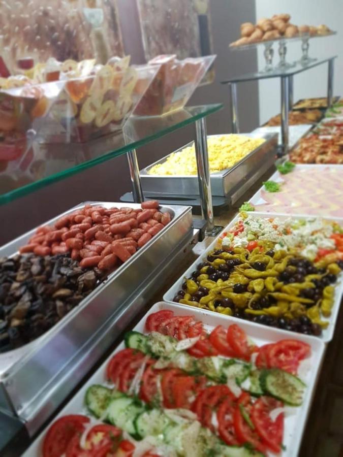 Paralía Hotel Honorata מראה חיצוני תמונה